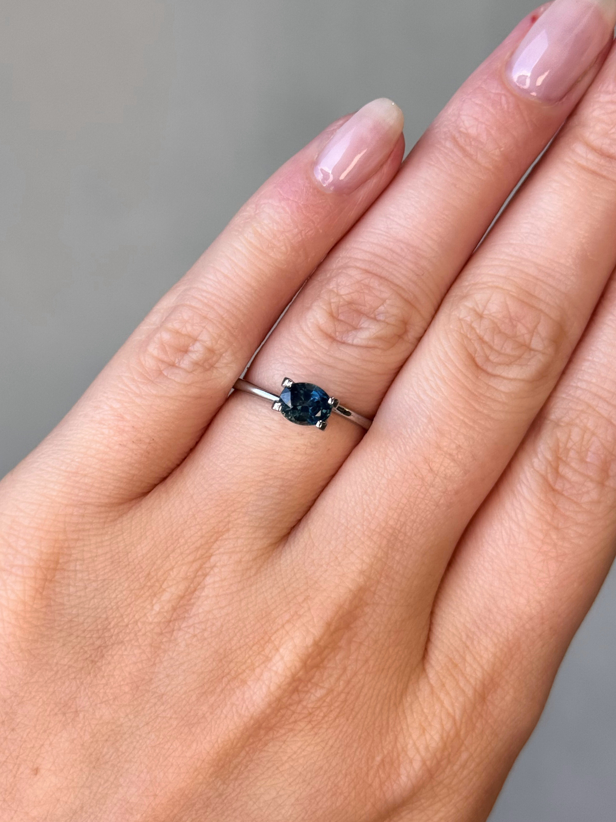 1.01ct Oval Cut Dark Blue Sapphire
