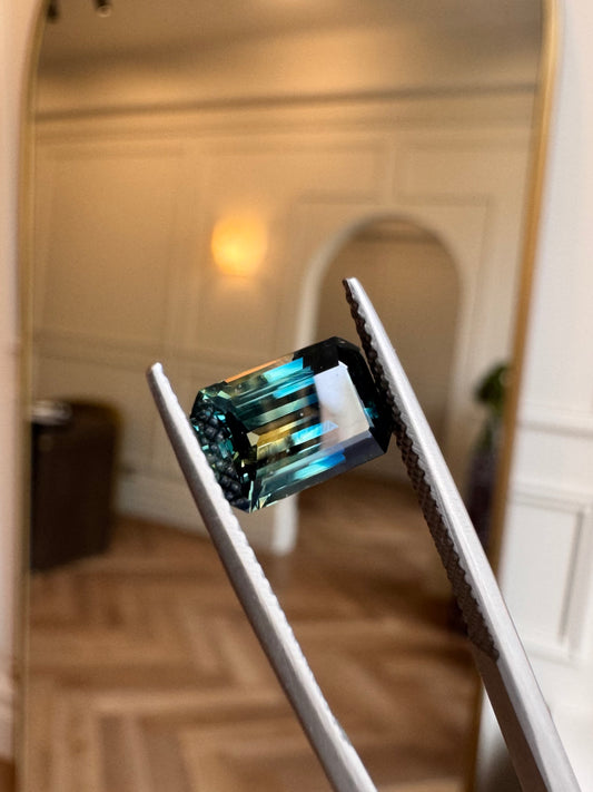 2.95ct Emerald Cut Parti Sapphire