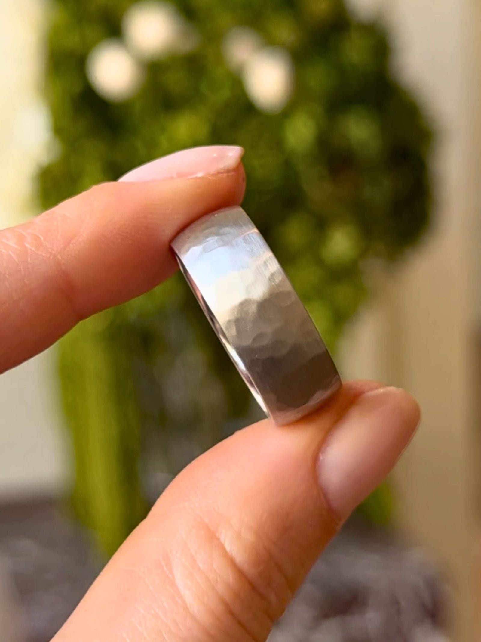 Hammered Men's Wedding Ring