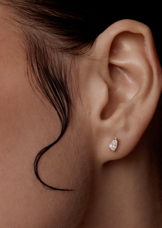 Semi Bezel Pear Diamond Studs