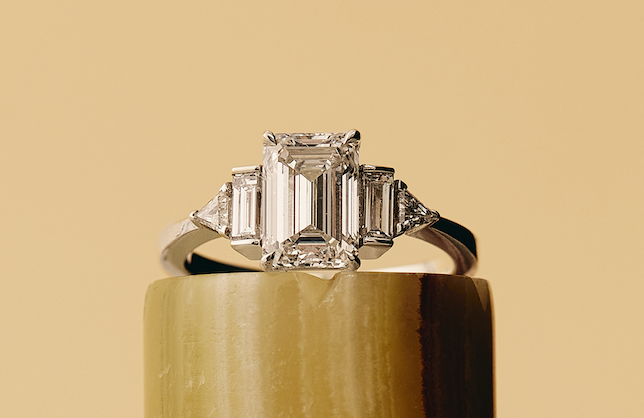 Natural Diamonds vs Lab Grown Diamonds