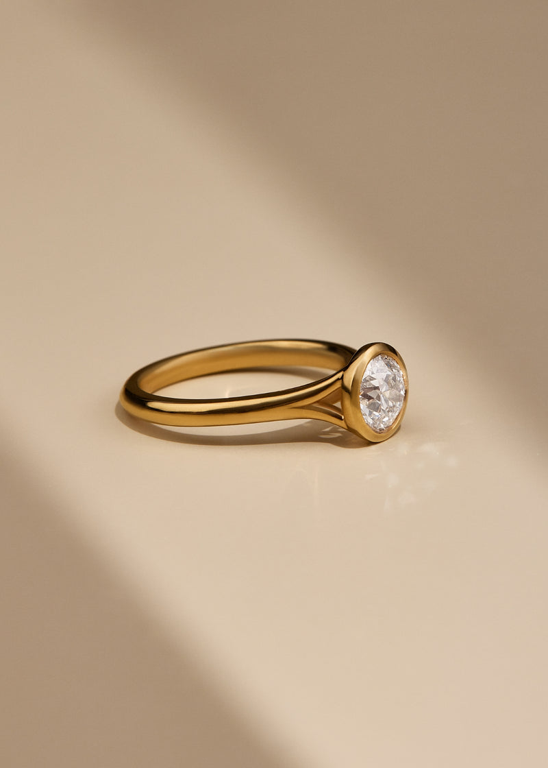 Maeve Raised Bezel Solitaire Engagement Ring