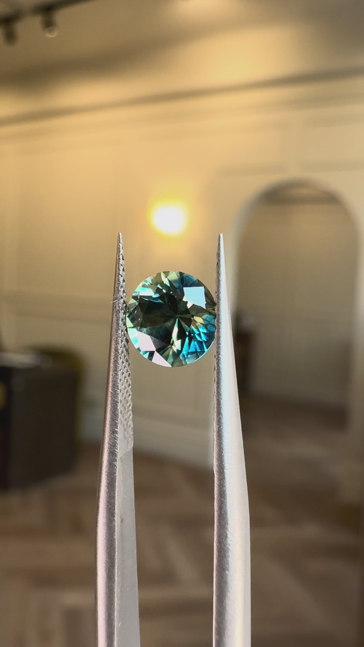 round parti sapphire